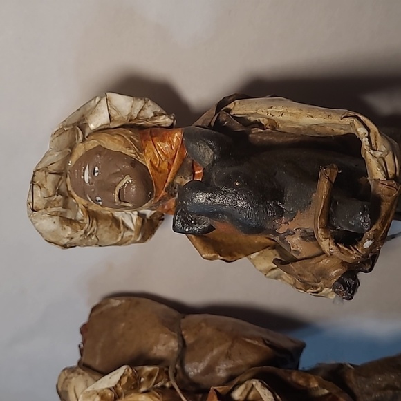 Paper Machete Statue Bundle of 2 Unique Pieces - Picture 2 of 12